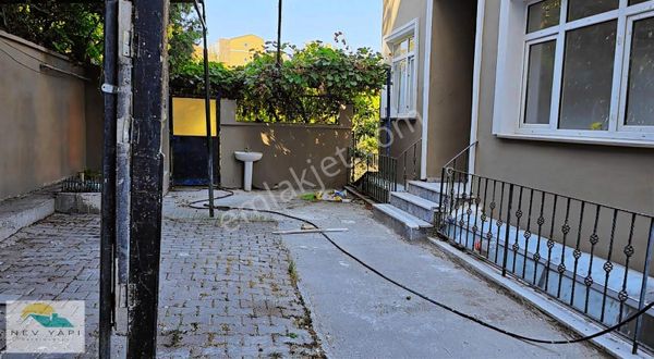 ** Nev Yapı Arsa Ofisinden Satılık Villa **