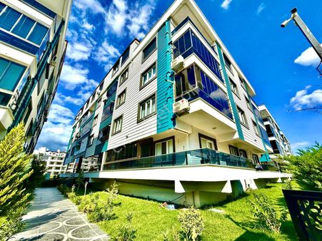 Berkay Demirel'den İkizçayda Bölgenin En Nezih Mevkinde 1+1