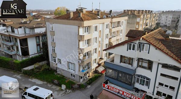 Serdivan Avm Yanında Geniş 3+1 Daire