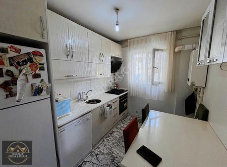 Ergenler Emlak 100. Yıl 42 Evlerde 2+1 Satılık Uygun Daire''''