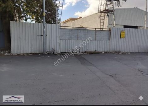 Zemin Beton 500 Metre Kiralık Arsa Stopaj Dahil