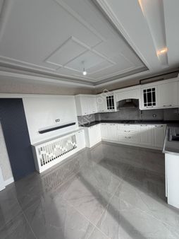 Incom Lıne Gayrimenkul’den Kayapınarda Winstown Avm Arkasında 3.5+1 Lüx Daire