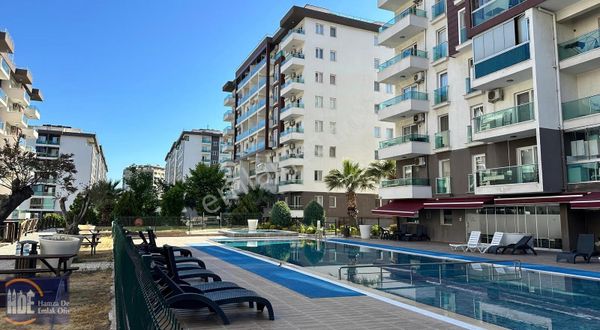 Hamza Dede Emlak Snpark Sitesinde Satılık Eşyalı Daire