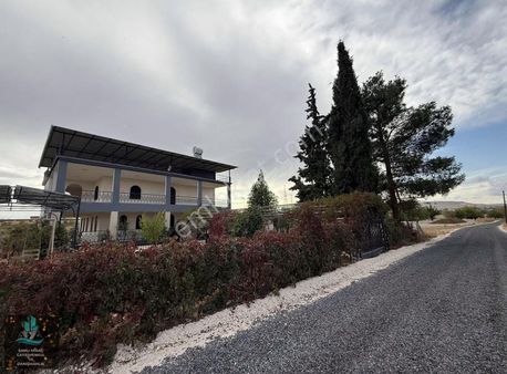 Şanlı Miraç'tan Gölpınarda Kiralık 2 Katlı Bağ Evi
