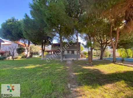 Özdere'de Site İçi Denize Sıfır Kiralık Bahçe Katı Eşyalı Daire