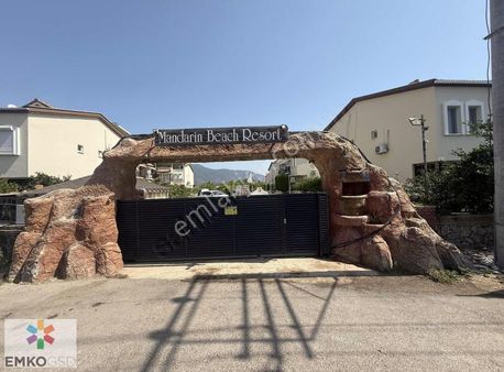 Havuzlu Sıte İçerisinde 2+1 Yazlık(emko)