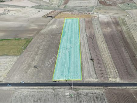 Afyon Kayıhanda 6.388m² Düz, Ana Yola Cepheli Yatırımlık Tarla
