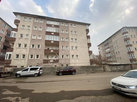 Yavuz Mahallesi Hanibaba Sitesinde Satılık 3+1 Daire