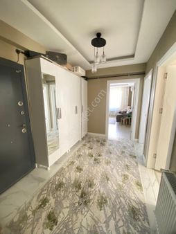 Acı Gayrimenkul Den Acıl Satılık 2+1 Süper Konumda Daire 2 Kat Ara Kat Ful