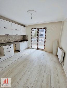 Eymen Yapı-mimarsinan'da Geniş Yüksek Giriş 3+1 Daire