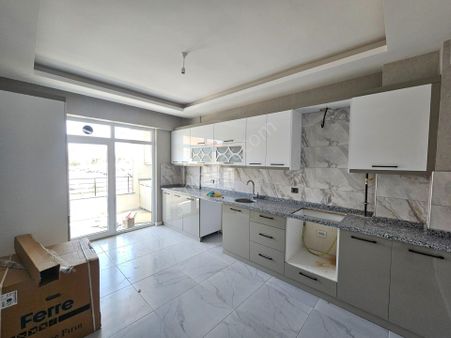 Selahaddin Eyyübi Mh. Beşyüzevler Semt Pazarı Yakını 3+1 Satılık Lüx Daire