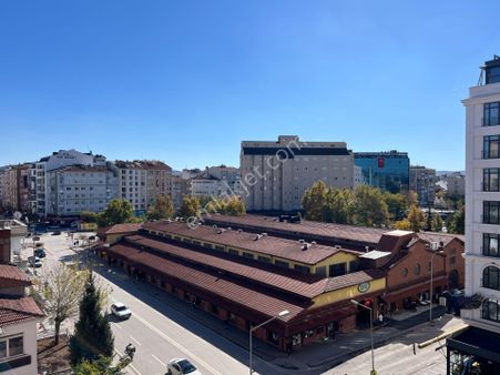 [nova]yılmaz Büyükerşen Blv.üzeri-tamamen Yenilenmiş-3+1 Kiralık