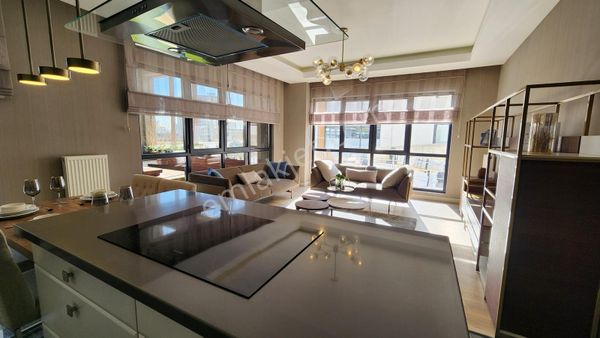 Cumhuriyet Mahallesi 'nde Natura Göksu' Da 4+1 Kiralık Daire