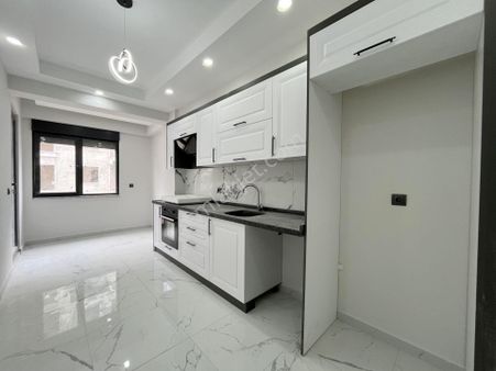 💥 Güç Gayrimenkul'den Akçay'da Ön Cephe Ebeveyn Banyolu Ultra Lüx Satılık 2+1 Daire