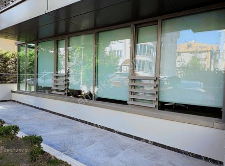 Mustafa Kemal'de Kış Bahçeli Özel Yapılı 92m2 Net Satılık Ofis