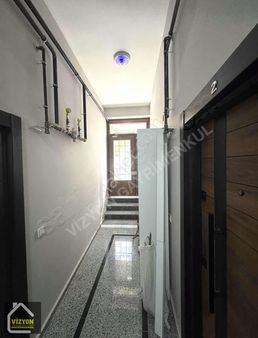 Örnek Mh Yunus Emre Caddesi Üzerinde Geniş 2+1 Daire