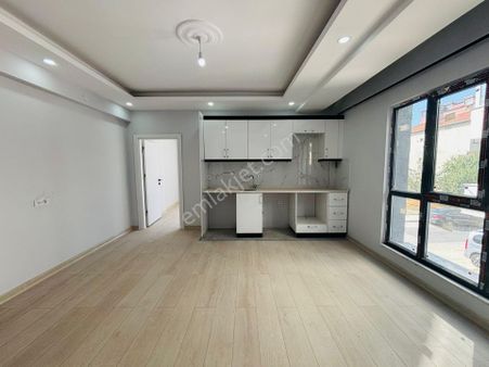 Güven'den Çarşıya Yakın K.otoparklı, Yüksek Kira Getirili Daire