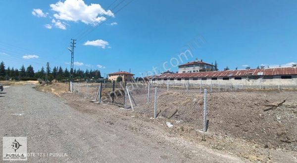 Pusula Gayrimenkul'den Nitelikli Konumda Villa Parseli 450m2
