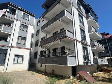 Yılmazdan Fırsat 3 Yıllık Binada Asansörlü 2+1 Yüksek Giriş