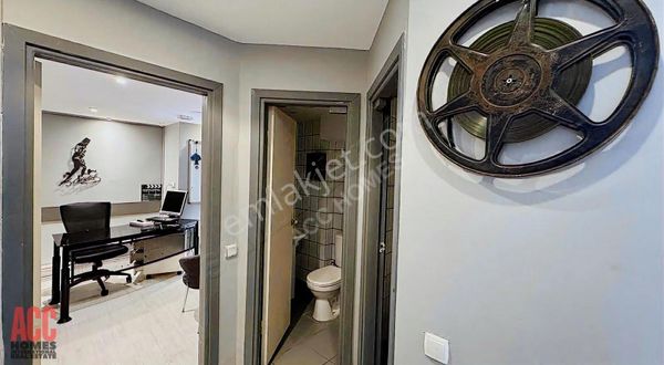 Acc Homes'tan Çok Amaçlı Profesyonel Stüdyo Etkinlik Alanı, Ofis