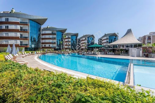 Liman’da Yıl Boyu Lüks Yaşam, Denize 500 M , 1 Yıl Peşin 2+1 Kiralık Rezidans