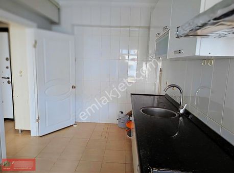 Aktif Emlak'tan Genç Binada 3+1 İçi Yapılı Temiz Kiralık Daire