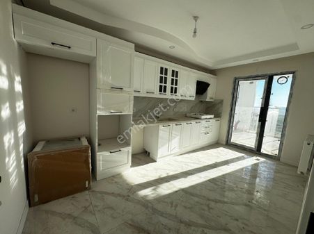 Çorlu Hatip Mh Havuzlu Site İcerisinde Arakat 2+1