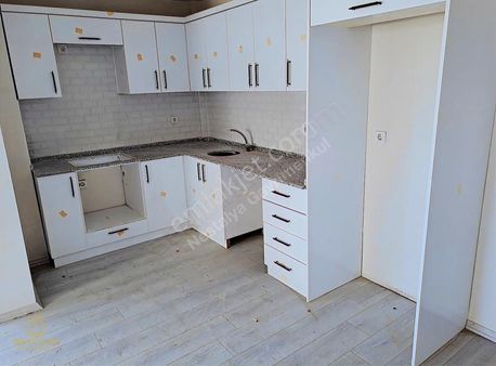 Göksu Mahallesinde 2+1 100m2 Asansörlü Sıfır Satılık Daire