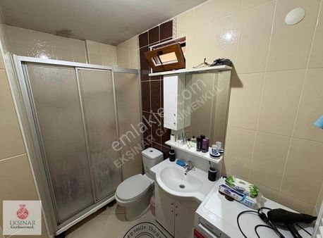 Ekşinar Gayrimenkul'den 1+1 Merkezi Konumda Kiralık Daire
