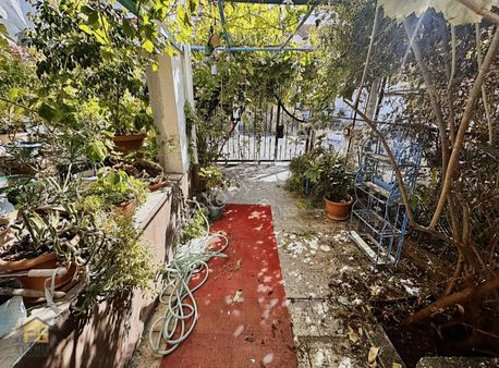 Akarca Mahallesinde Kiralık Eşyalı 1+1 Daire