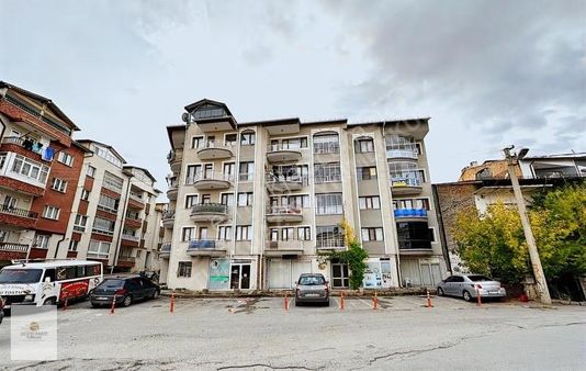 Turkuazdan Mehmetpaşada Merkezi Konumlu Geniş Satılık Daire