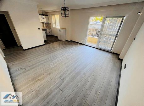 Mahir Özgür Damar İlkokuluna Yakın Satılık 2+1 Y.giriş Daire