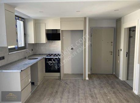 Fike Kum Mahallesinde Havuzlu Site İçinde 1+1 Kiralık Daire