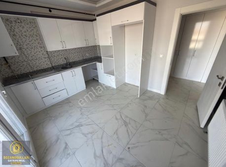 Diçle Nehri Manzaralı 450 Evler 2+1 90m2 Kiralık Sıfır Daire