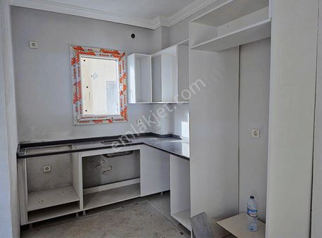 Muğla Makasına 800m Bahçeli Mantolama Yapılan Sıfır 1+1 Daire