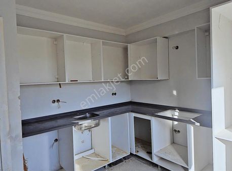 Isı Yalıtımlı Erastaya 900m 2+1ayrı Mutfak Daired