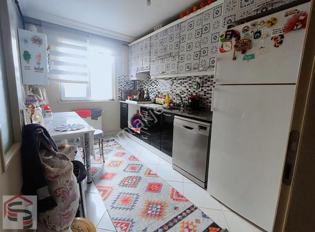 Gebze Barış Mahallesi Satılık Arakat Cd Üzerinde 2+1 110 Mkare