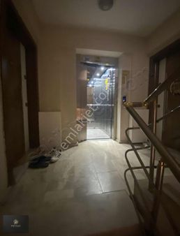 Poyraz'dan Cuma Pazarı Altında Satılık Geniş 2+1