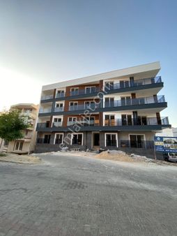 Kuşadası Davutlarda Yerden Isıtmalı 2+1 Satılık Yatırmılık Daire