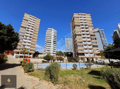 King'den Poseidon Tatil Sitesinde Eşyalı Manzaralı Fırsat 2+1