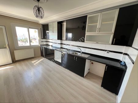 Mavibulvar İkram Dındurma Karşı Arası