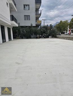 1200 Evlerde Kiralik Isyeri