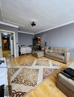 Sancaktepe Petrol Ofisi Arkası Merkezi Konum 3+1asansörlü Arakat