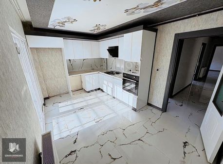 Feridunçelik Mah 3+1 Y.giriş Yeni Bina Full Yapılı Masrafsız