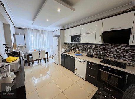 Karapürçek Mah 1.kat 4+1 Cadde Üzeri Asansörlü Kupon Daire