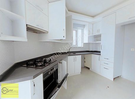 Başak'tan 345 M2 Arsada 2 Daire Müstakil Tadında Kapalı Mutfak
