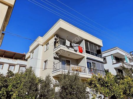 Seferihisar Ürkmez Merkez De Satılık 2+1 Daire Denize 500 Metre