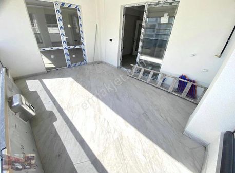 Ayyıldız Mah Katta Ön Cdphe Sıfır 4+1