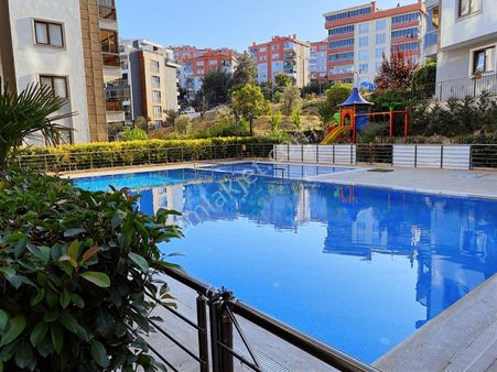 Mudanya Güzelyalı Eğitim Mh Site İçinde Satılık Fırsat Lüx Daire