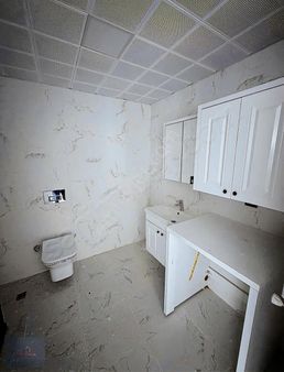 Zeki Emlak'tan Muradiye Beyaz İnci 2'de Satılık Lüks 2+1 Daire..